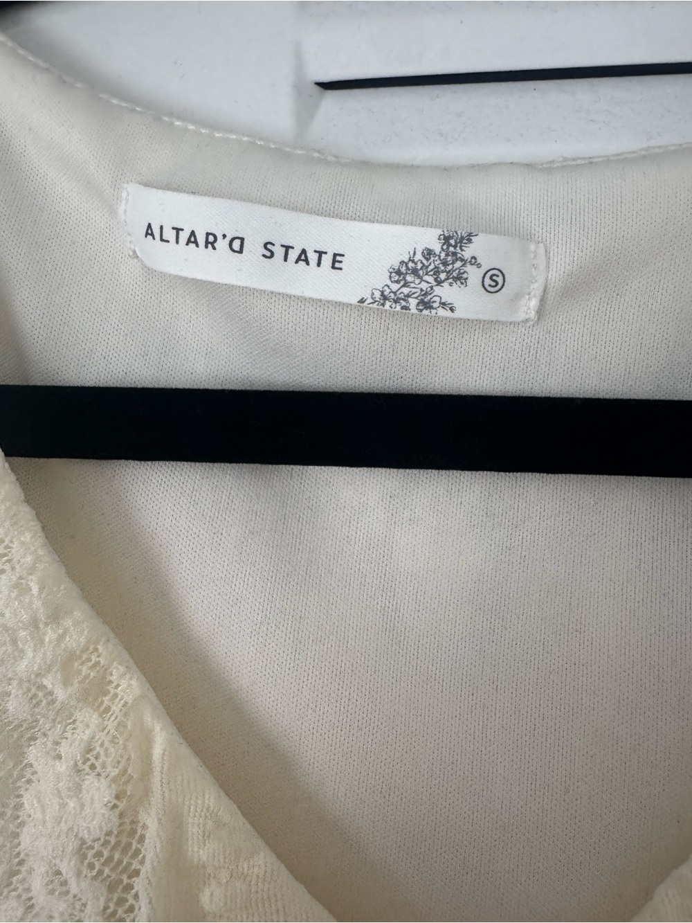 Altar'd State Cream Lace Long-Sleeve Drawstring Crop Top - Picture 3 of 3